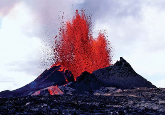 Eruption-Kilauea-Hawaii-Volcanoes-National-Park-1983.jpg