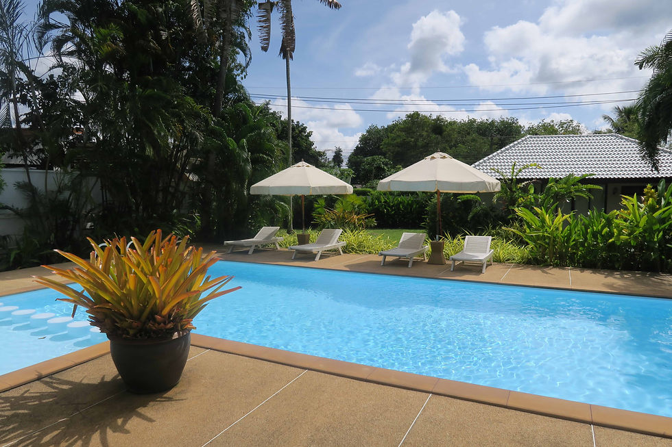 PRIVATE POOL AND SPACIOUS DECK