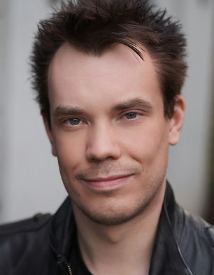 Darren McQuade Acting Headshot