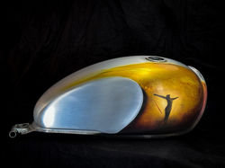 Triumph Streettwin custompainted by DQ