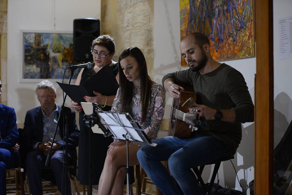 45398363_1177023359112065_1487398018427650048_n