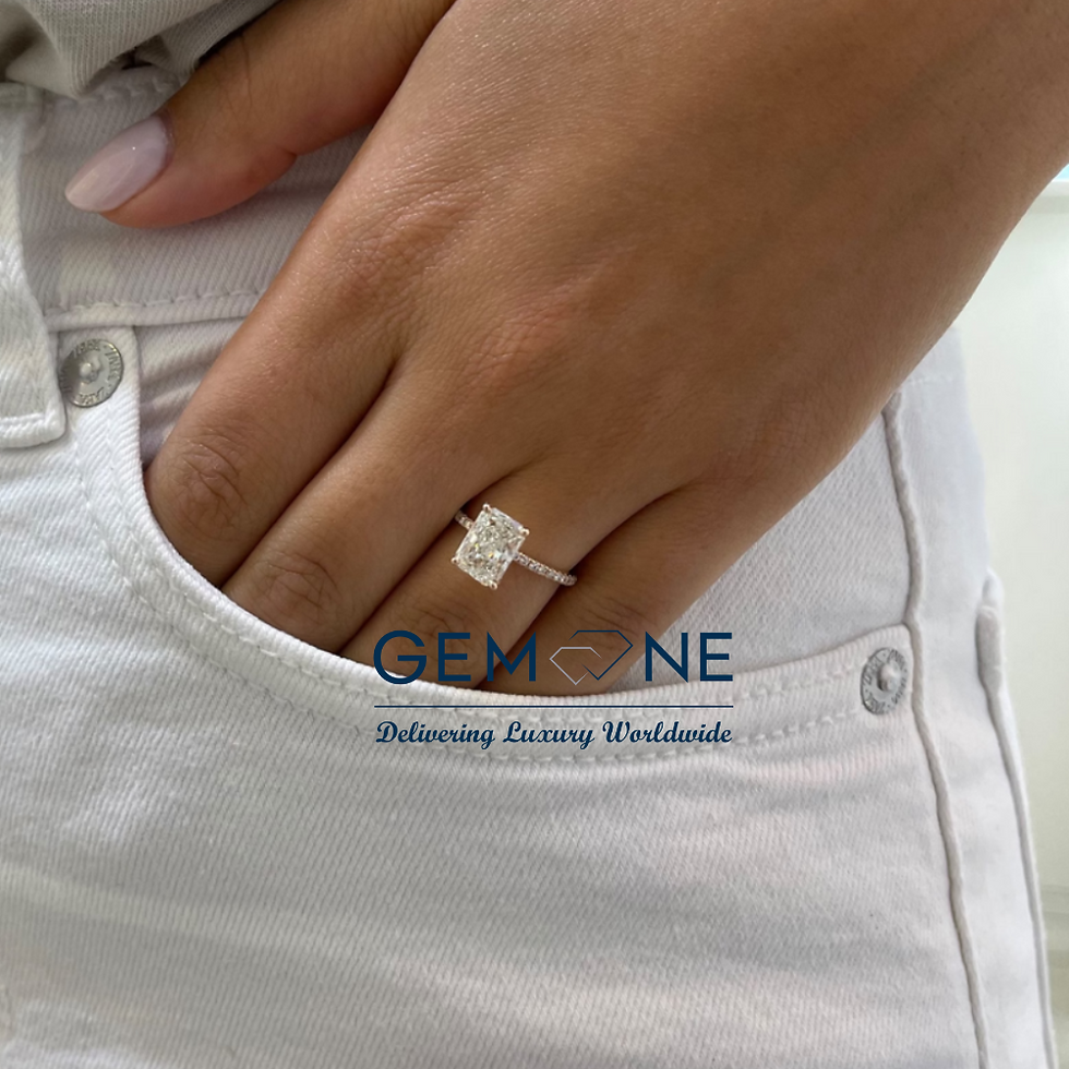 Thumbnail: 2.50 Carat F Color VVS2 Radiant Lab Grown Diamond Ring in 14k Rose Gold Solitair