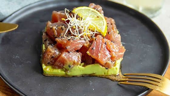 Tonijn avocado salade