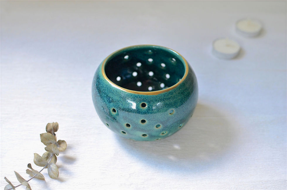 Thumbnail: Dasos Tea Light Holder