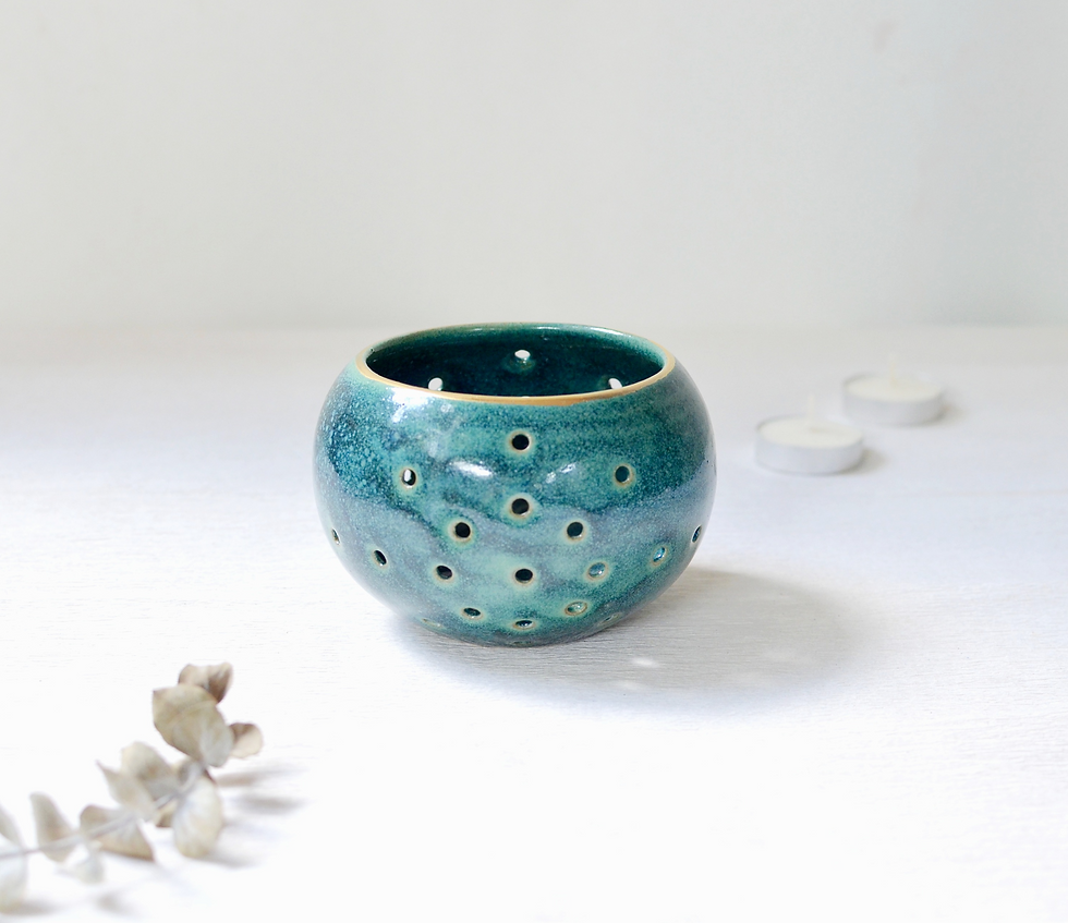 Thumbnail: Dasos Tea Light Holder