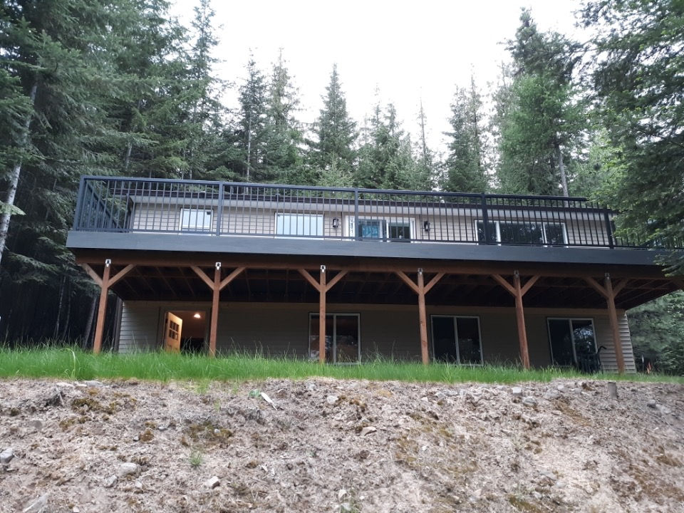 black regal knee brace