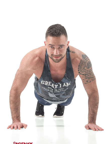 Lu Coelho, talento fitness da Agency Models Portugal, new face com perfil atlético, presença confiante e imagem associada ao desporto, bem-estar e lifestyle ativo.