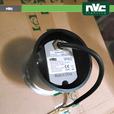 Miniatura: Segnapasso a parete Quadrato - 4W 3000K IP65