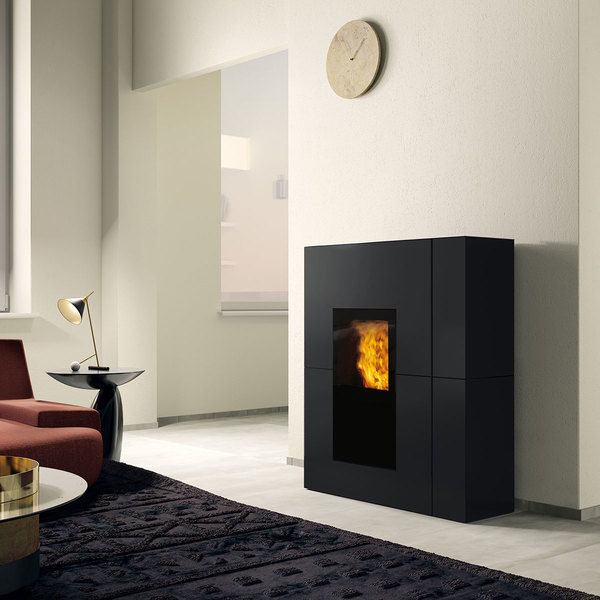 Thumbnail: Stufa a pellet Edilkamin Blade2 H 22 Up 22,8 kW Idro WiFi Nero