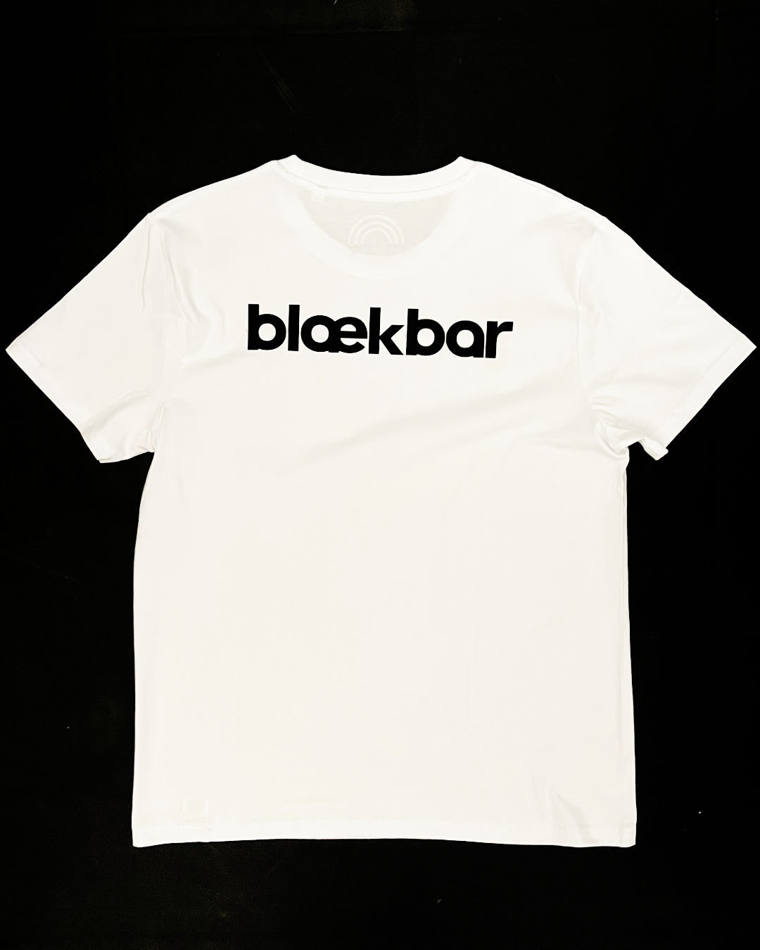 BLÆKBAR // WHT TEE // LOGO