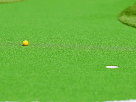 artificial turf putting green on luxury mini golf course in Clermont, Florida
