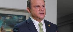 Wellington Fagundes cumpre agenda surpresa em Primavera sob sombra de isolamento político e racha no PL