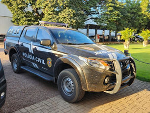 Mãe e filha do tráfico de drogas são presas pela Polícia
