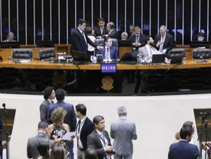 IR: aprovada urgência do projeto que amplia a isenção para quem ganha até R$ 5 mil