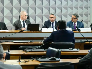 CPI do Crime Organizado aprova convites a Toffoli e Moraes por caso Master