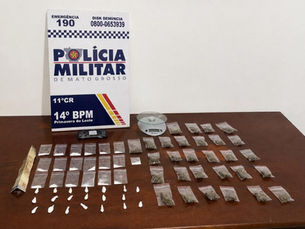 No São José, traficante cai com drogas, balança e dinheiro