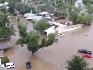 FOTOS/VÍDEOS: Enchentes no Texas deixam 80 mortos e 41 desaparecidos