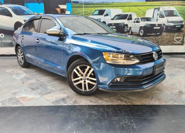 Marca Volkswagen Modelo Jetta Versión Comfortline Año 2016