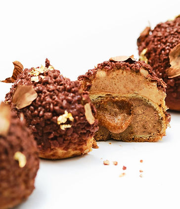 Choux rocher praliné
