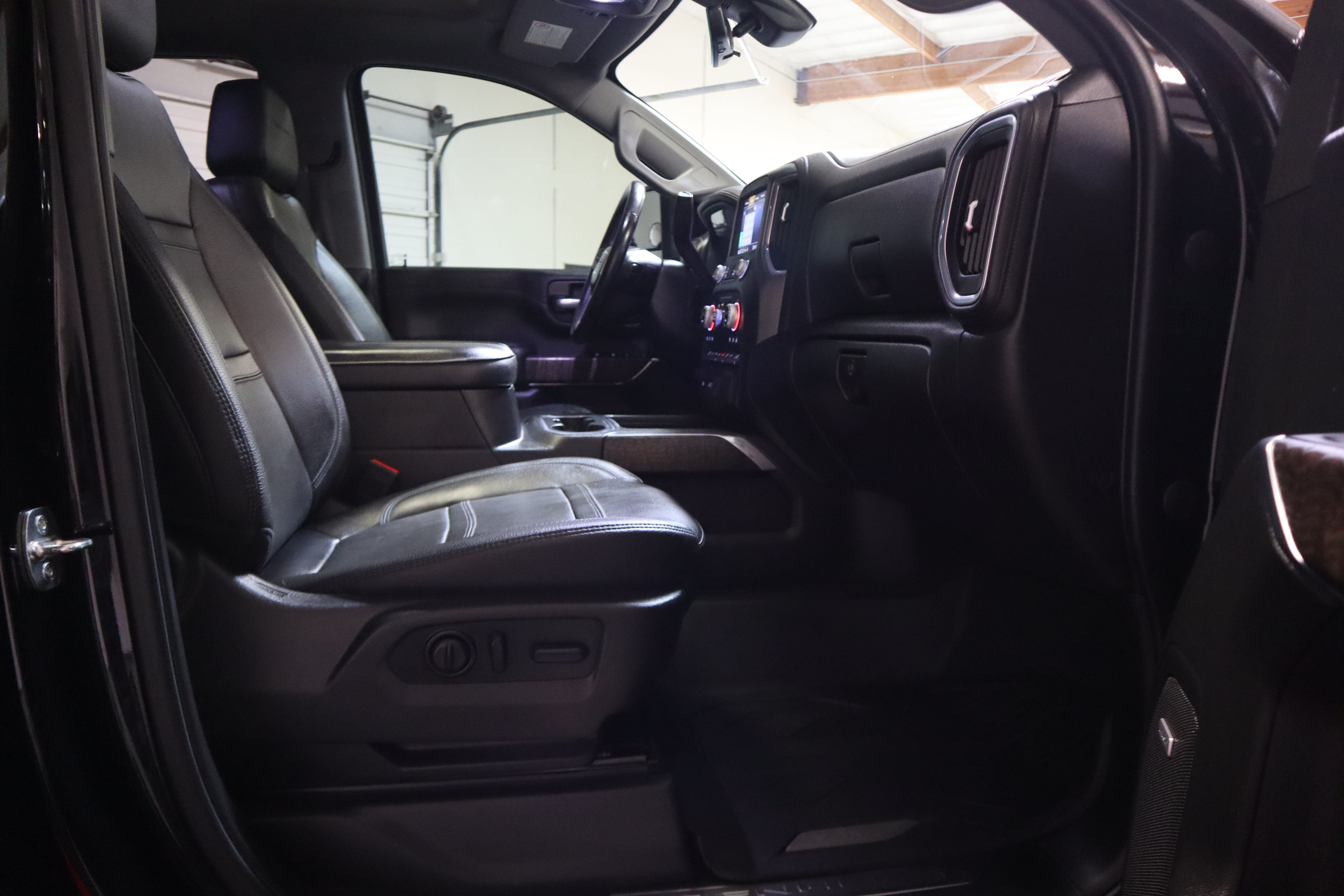2022 GMC Sierra 3500HD Denali - Photo 23