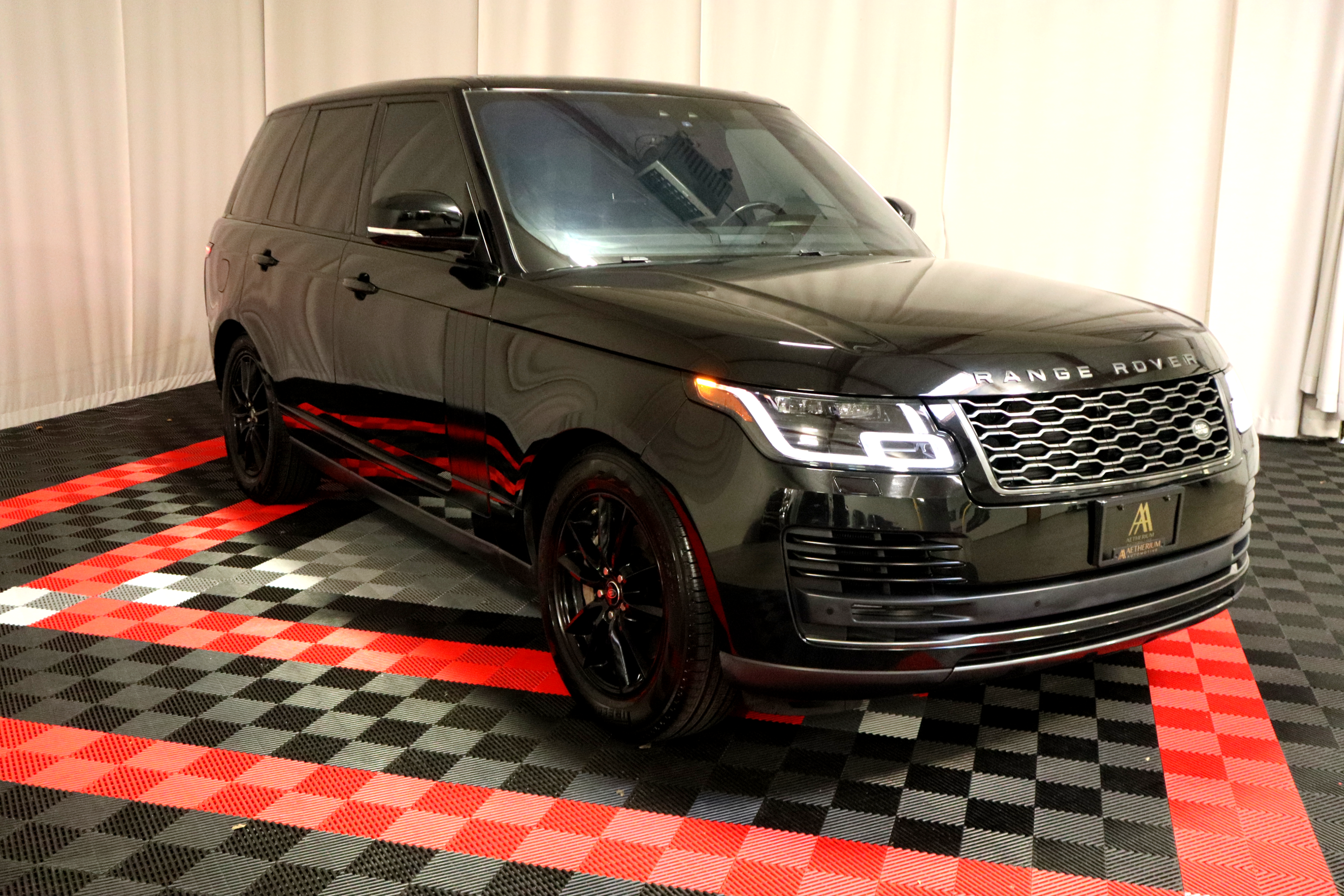 2019 Land Rover Range Rover V6 Supercharged's photo