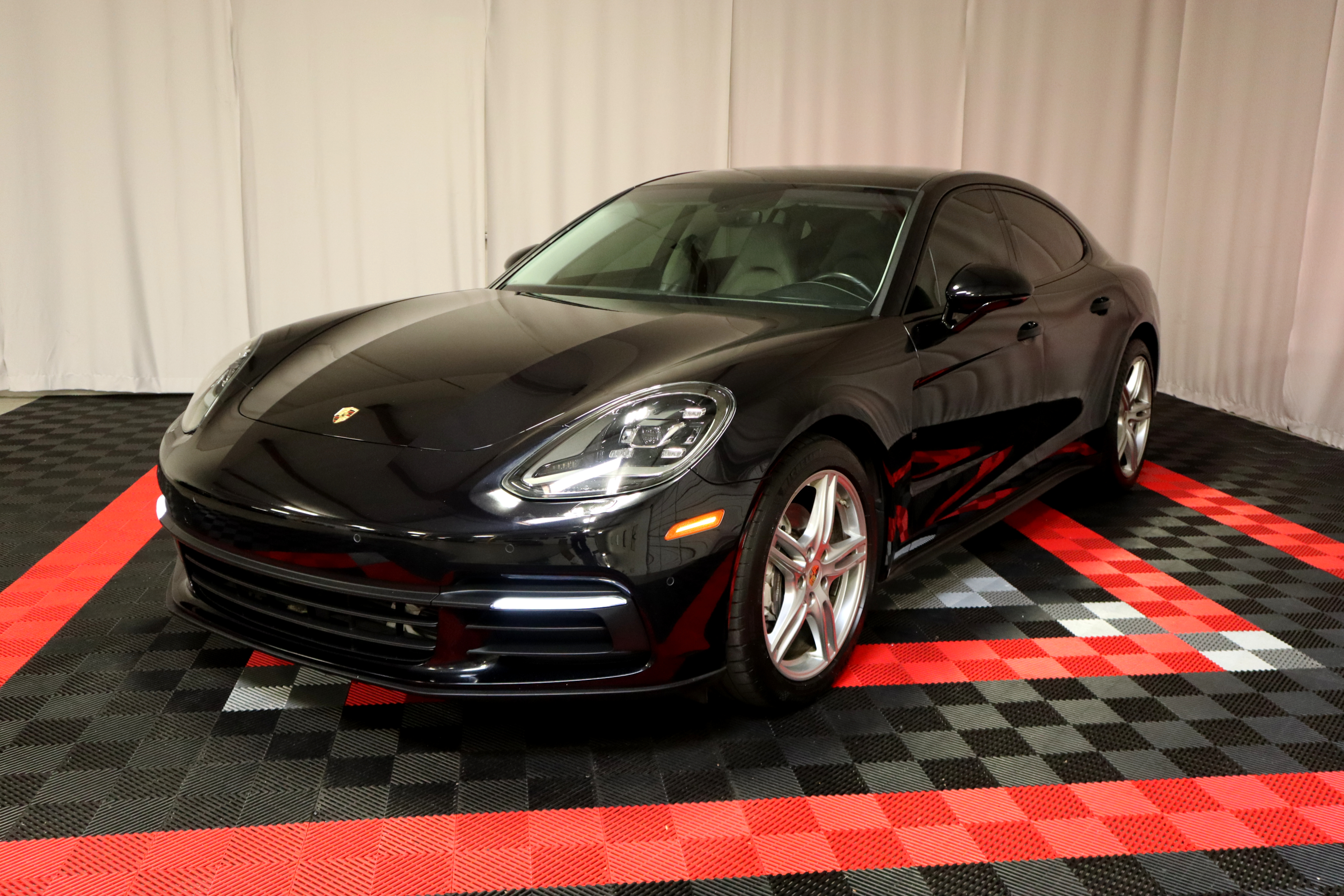 2019 Porsche Panamera