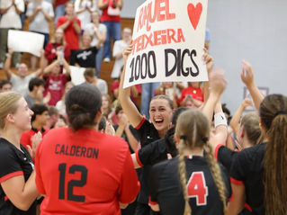 Raquel Teixeira alcança dois marcos de carreira na Florida College
