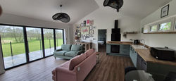 Rookery lodge, Livingroom and kitchen area holiday lodges Cornwall