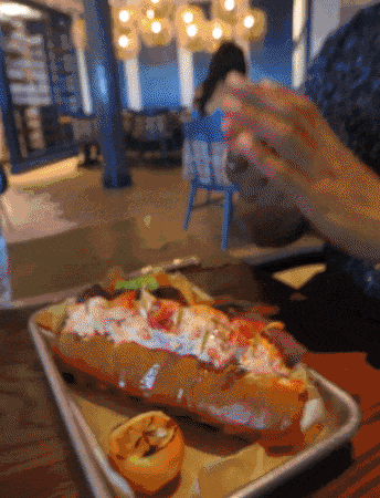 Hooked Seafood Royal Navigator