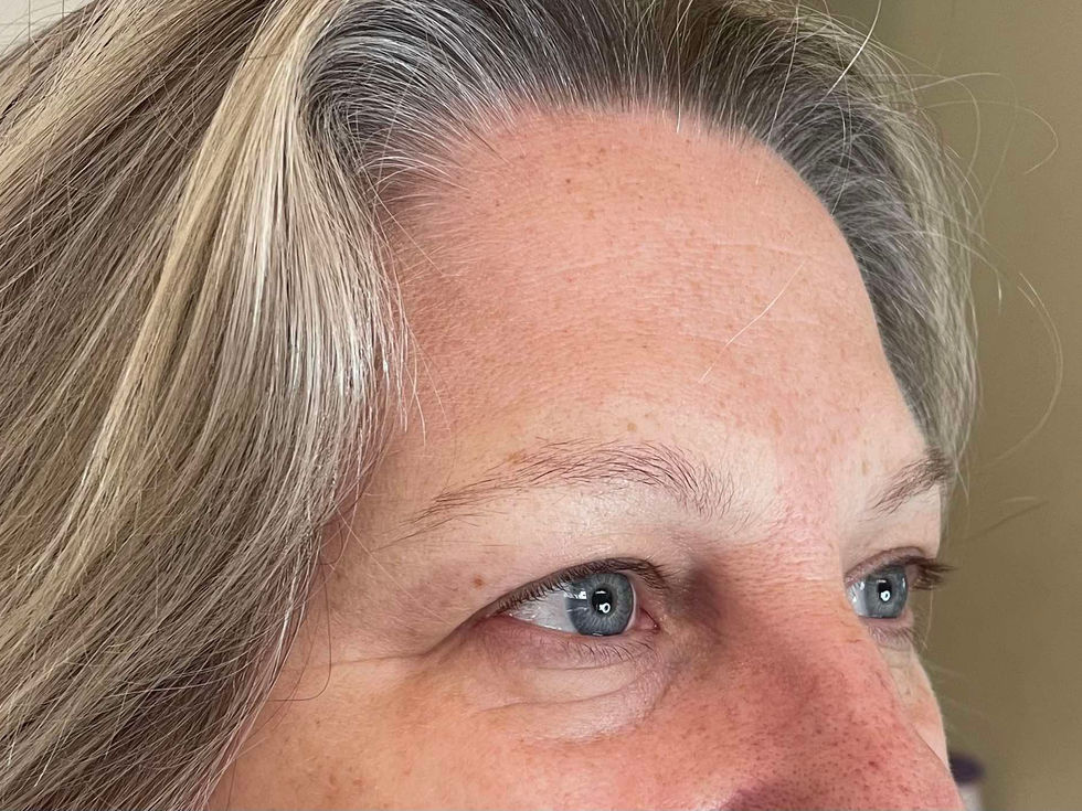 Before microblading - no makeup