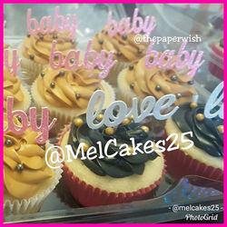 ❤ Cupcakes with Toppers ❤