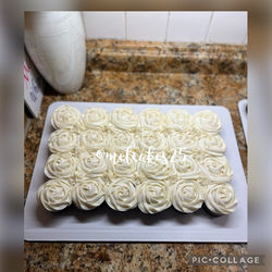 Pull Apart Cupcake Cake