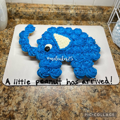 Baby Elephant Cupcake Cake MelCakes25