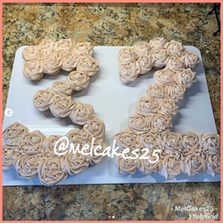 💗MelCakes25 Number Cupcake Cake 💓