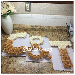 Ombré Letter Cupcake Cake ✨