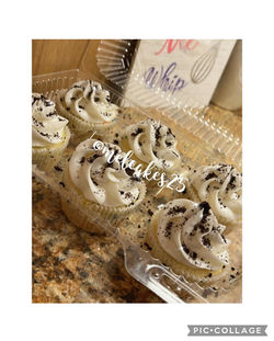 🧁🍪 MelCakes25 Oreo Cookie Crumble Cupcakes 🍪🧁