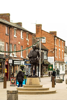 Shakespeare statue in Stratford-upon-Avon