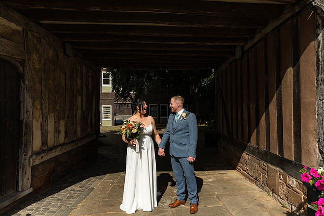 Bride and groom at Cheylesmore Manor