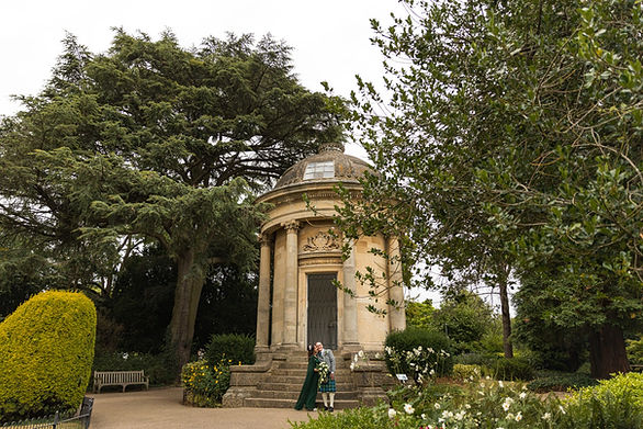 Wedding at Riverside Glass House in Jephson Gardens in Leamington Spa