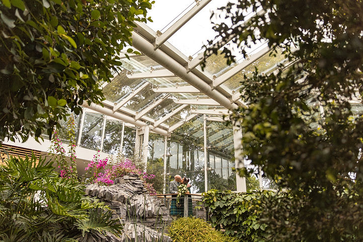 Wedding at Riverside Glass House in Jephson Gardens in Leamington Spa