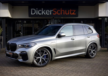 RAM Ford pick ups en Luxe SUV porsche bmw range rover audi trx