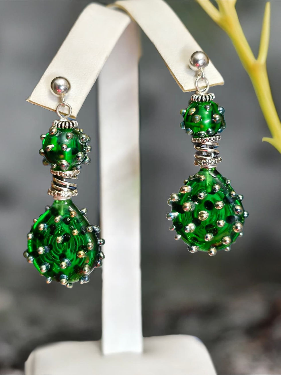 סט עגילים ירוקים "צברים" מזכוכית מוראנו