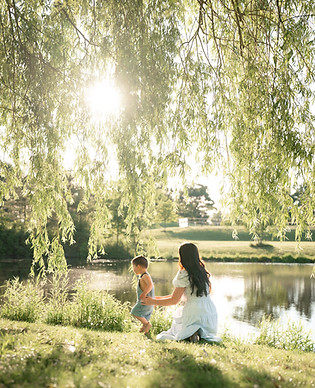 DSC06668family-photographer-fyvie-studios.jpg