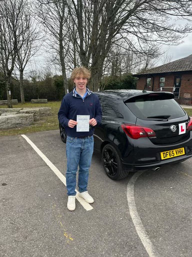 Hindhead driving school student passes first time in Portsmouth.jpeg