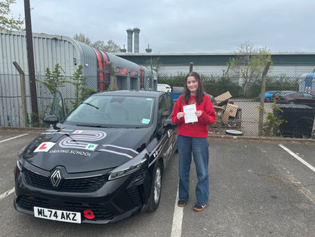 Eve passes first time in Guildford