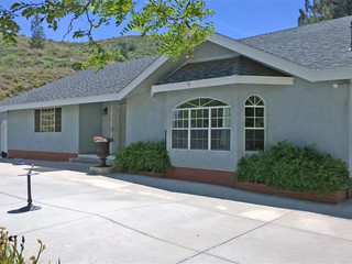 13136 Elizabeth Lake