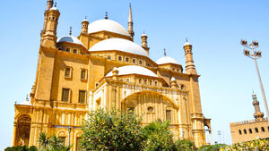 Distance from Norway to Egypt: Exact Distance, Flight Time, and Travel Information