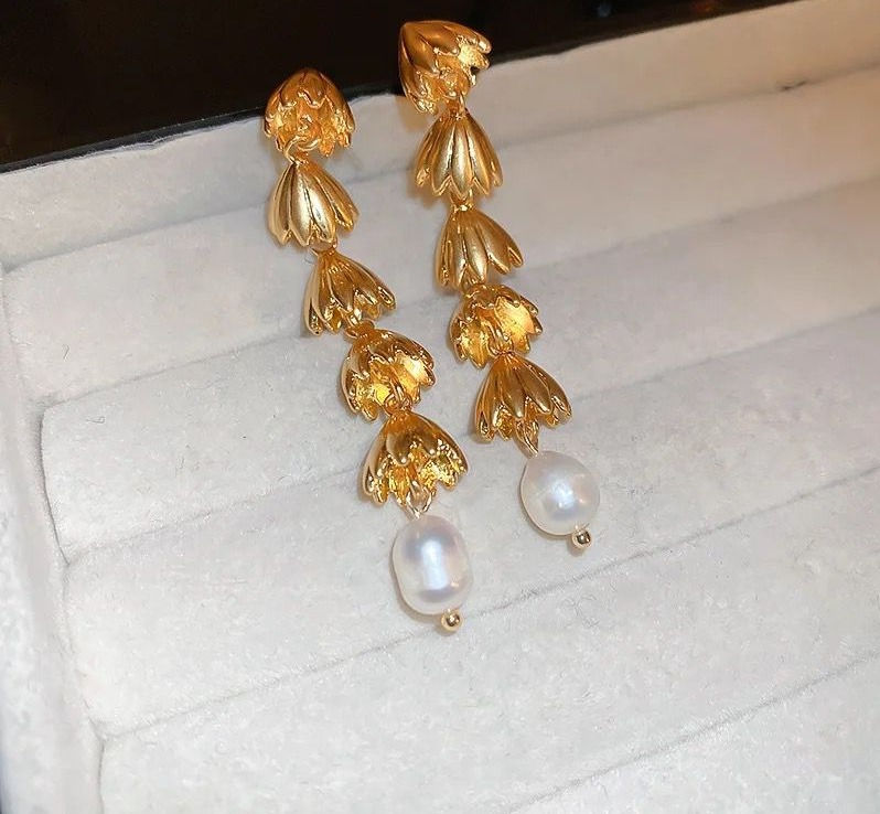 Thumbnail: My Dainty Flower Strings