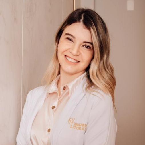 Dra Paula Xavier_edited.jpg