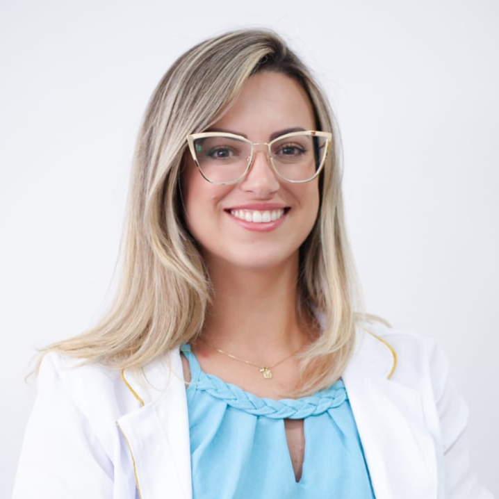 Gisele Regia da Cunha (2)_edited.jpg